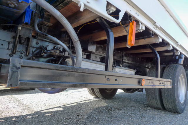 いすゞ エルフ 小型 平ボディ（クレーン付） TPG-NPR85N(102085) 24枚目