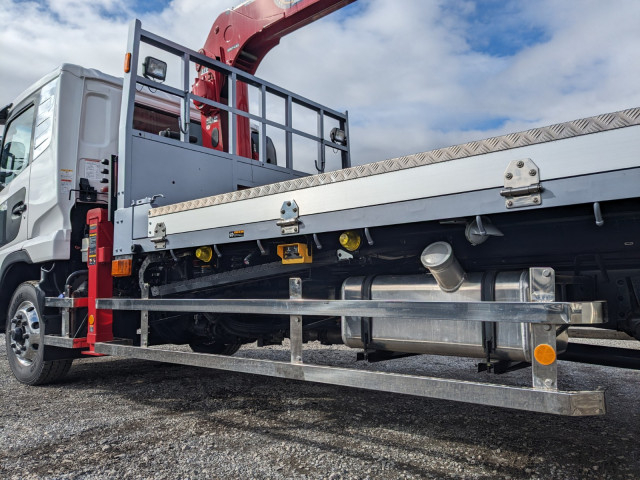 UDトラックス（日産） コンドル 増トン 平ボディ（クレーン付） TKG-LK39N(102086) 17枚目