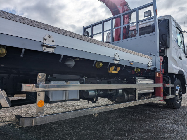 UDトラックス（日産） コンドル 増トン 平ボディ（クレーン付） TKG-LK39N(102086) 19枚目