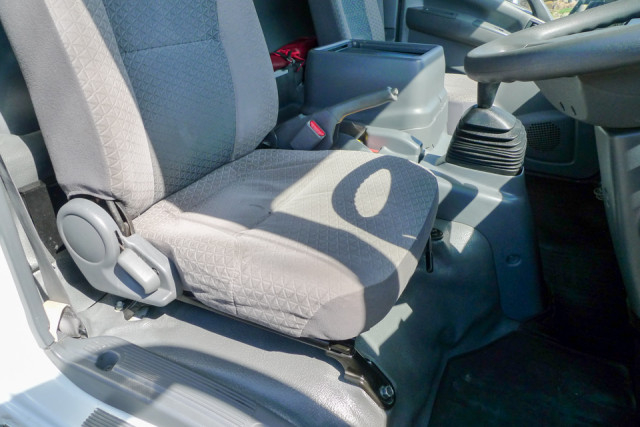 いすゞ エルフ 小型 平ボディ（クレーン付） TPG-NPR85N(102085) 30枚目