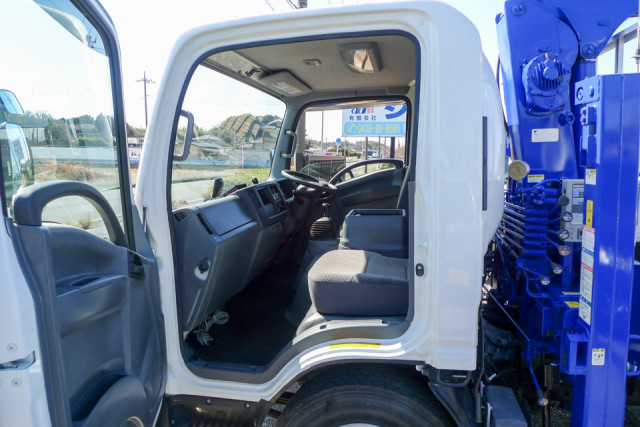 いすゞ エルフ 小型 平ボディ（クレーン付） TPG-NPR85N(102085) 35枚目