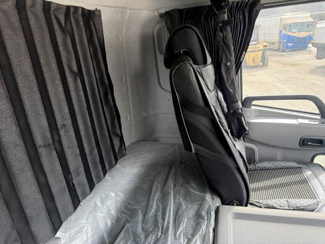 UDトラックス（日産） クオン 大型 ミキサー車 2PG-CW5AL(102087) 26枚目