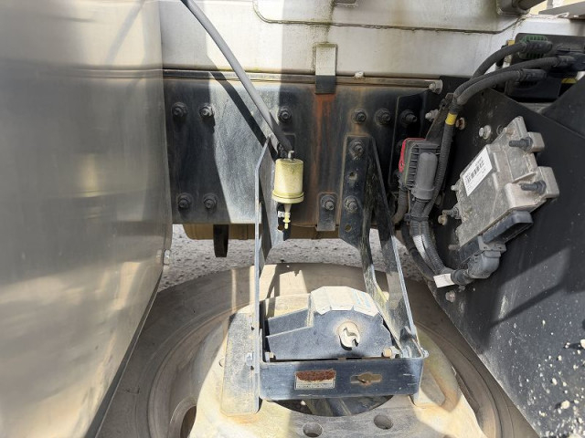 UDトラックス（日産） クオン 大型 ミキサー車 2PG-CW5AL(102087) 45枚目