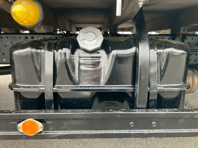 いすゞ エルフ 小型 平ボディ TPG-NPR85AR(102088) 20枚目