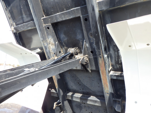 いすゞ フォワード 中型 土砂ダンプ 2RG-FRR90S2(102090) 18枚目