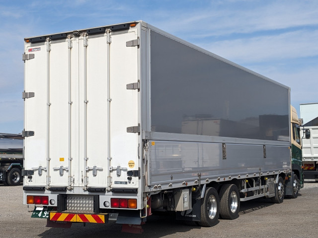 UDトラックス（日産） クオン 大型 ウィング QKG-CG5ZA(102093) 5枚目