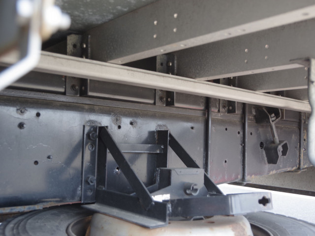 日野 プロフィア 大型 ウィング QPG-FW1EXEJ(102094) 6枚目