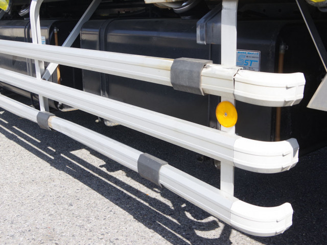 日野 プロフィア 大型 ウィング QPG-FW1EXEJ(102094) 22枚目