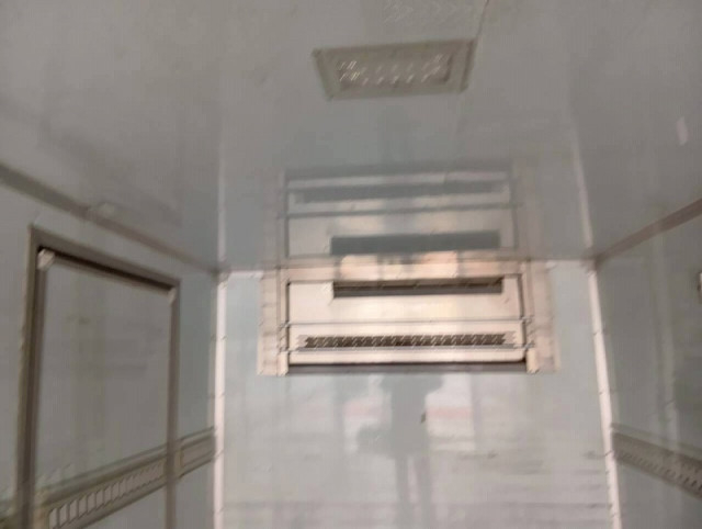 日野 デュトロ 小型 冷蔵冷凍バン TSG-XKU720M(102095) 20枚目