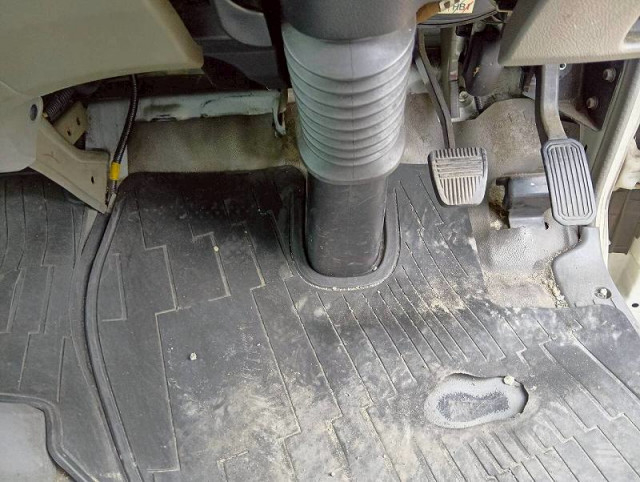 日野 デュトロ 小型 冷蔵冷凍バン TSG-XKU720M(102095) 31枚目