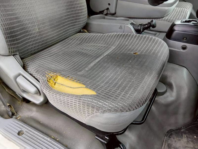 日野 デュトロ 小型 冷蔵冷凍バン TSG-XKU720M(102095) 32枚目