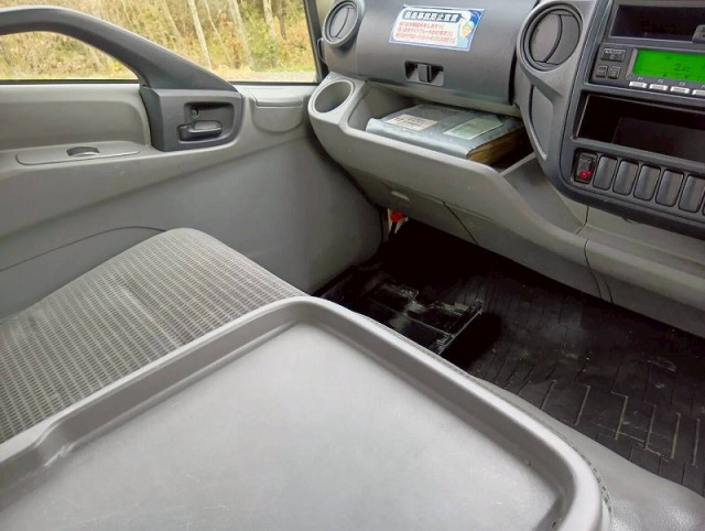 日野 デュトロ 小型 冷蔵冷凍バン TSG-XKU720M(102095) 42枚目