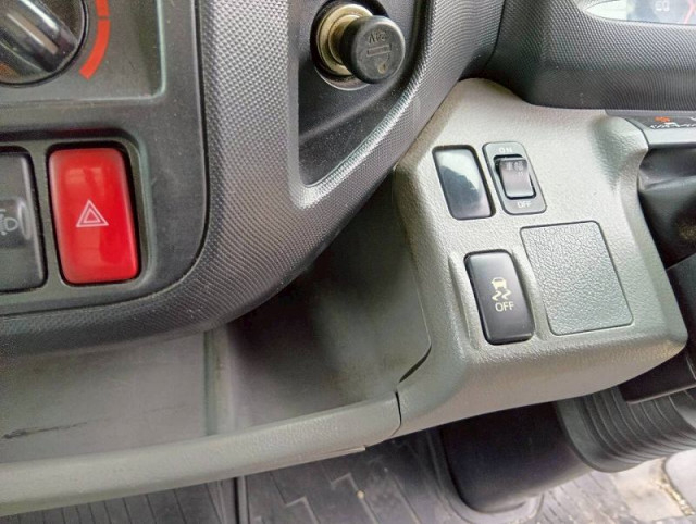 日野 デュトロ 小型 冷蔵冷凍バン TSG-XKU720M(102095) 43枚目