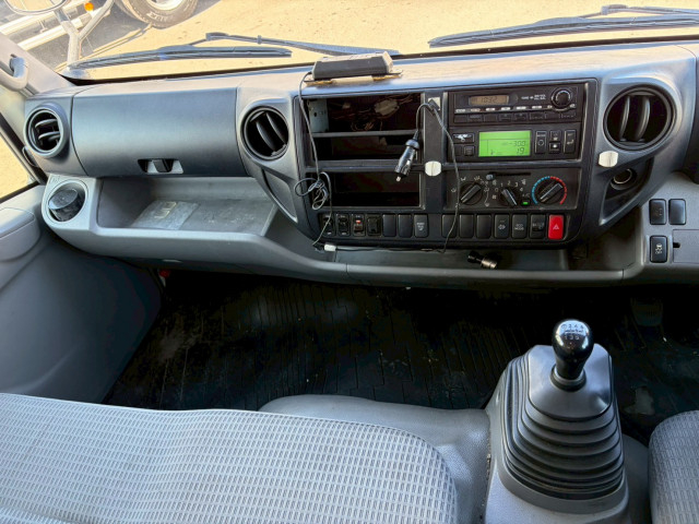 日野 デュトロ 小型 冷蔵冷凍バン TKG-XZU710M(102098) 46枚目