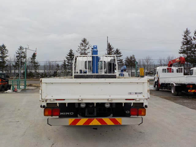 日野 レンジャー 中型 平ボディ（クレーン付） TKG-FD7JKAA(102100) 6枚目