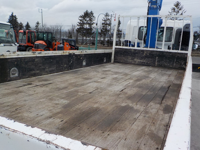 日野 レンジャー 中型 平ボディ（クレーン付） TKG-FD7JKAA(102100) 19枚目