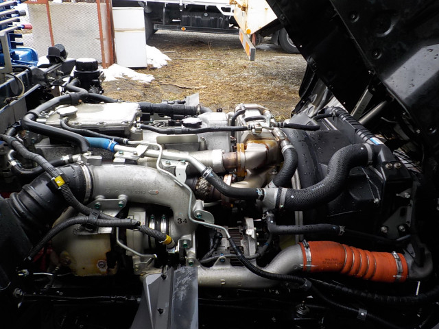 日野 レンジャー 中型 平ボディ（クレーン付） TKG-FD7JKAA(102100) 25枚目