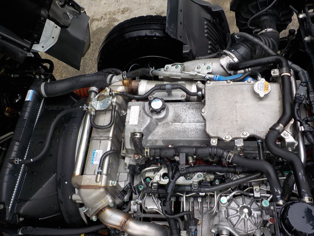 日野 レンジャー 中型 平ボディ（クレーン付） TKG-FD7JKAA(102100) 27枚目