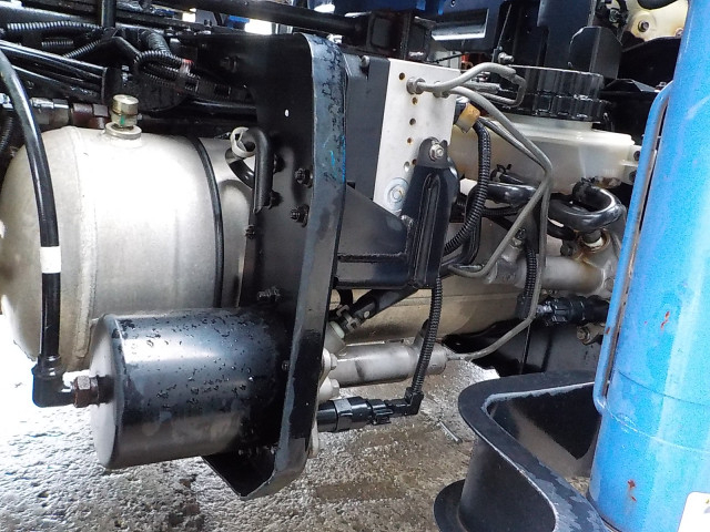 日野 レンジャー 中型 平ボディ（クレーン付） TKG-FD7JKAA(102100) 31枚目