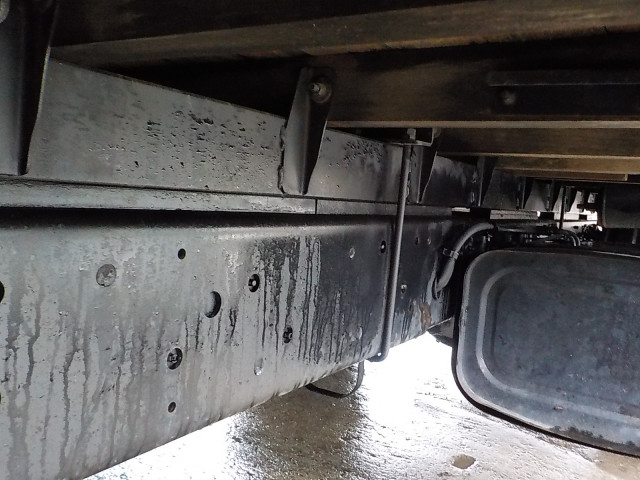 日野 レンジャー 中型 平ボディ（クレーン付） TKG-FD7JKAA(102100) 35枚目