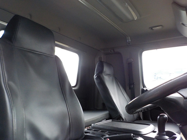 日野 レンジャー 中型 平ボディ（クレーン付） TKG-FD7JKAA(102100) 36枚目