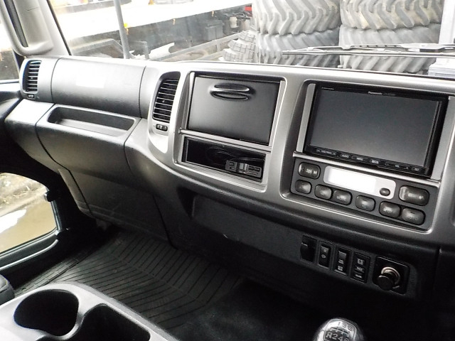 日野 レンジャー 中型 平ボディ（クレーン付） TKG-FD7JKAA(102100) 39枚目