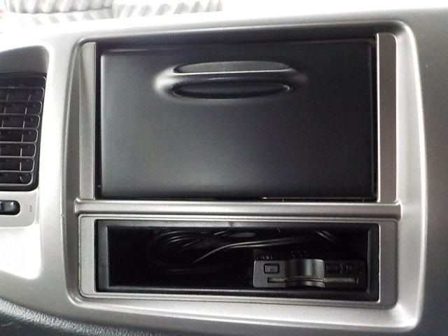 日野 レンジャー 中型 平ボディ（クレーン付） TKG-FD7JKAA(102100) 40枚目