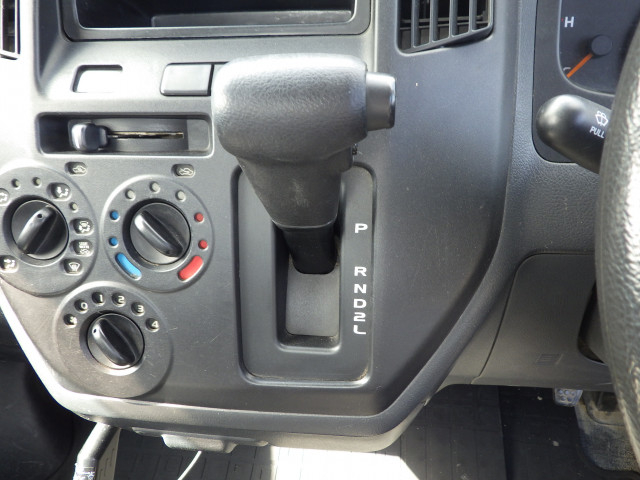 トヨタ タウンエース 小型 平ボディ DBF-S402U(102103) 14枚目