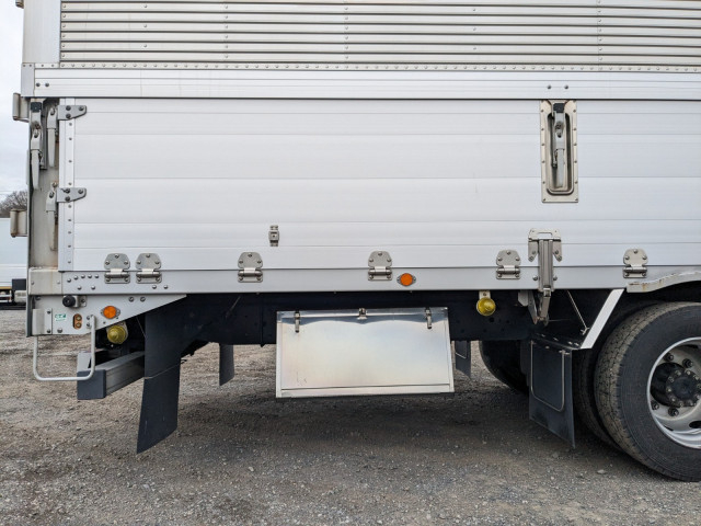 UDトラックス（日産） クオン 大型 ウィング CG5ZA-30754(102104) 31枚目