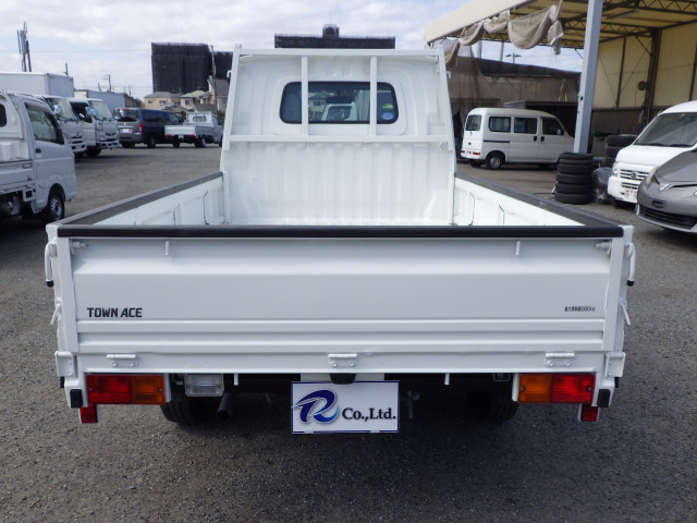 トヨタ タウンエース 小型 平ボディ DBF-S402U(102105) 5枚目