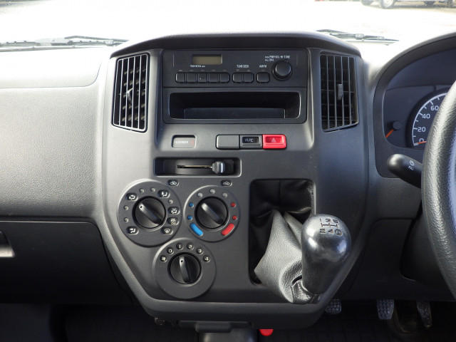 トヨタ タウンエース 小型 平ボディ DBF-S402U(102105) 9枚目