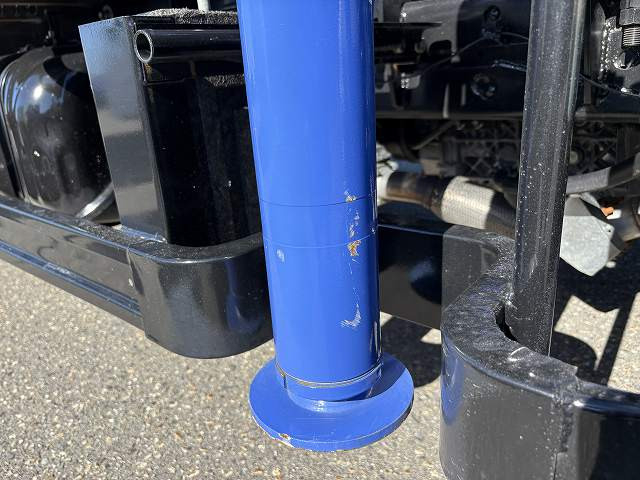 いすゞ エルフ 小型 平ボディ（クレーン付） TRG-NKR85AR(102106) 8枚目