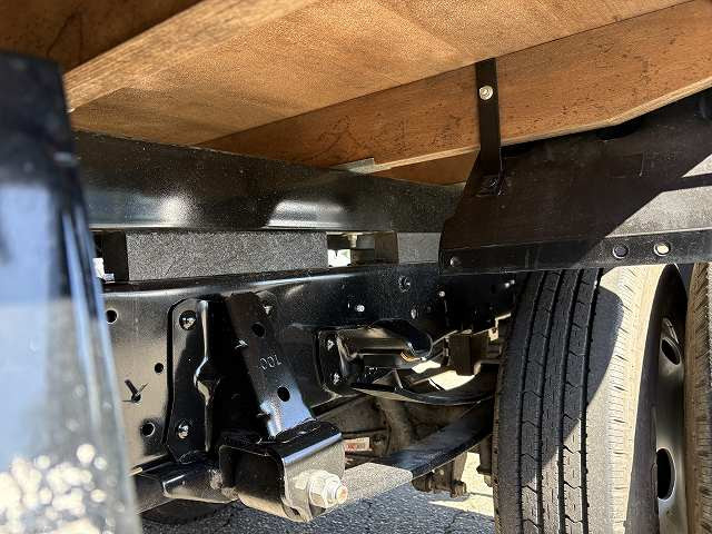 いすゞ エルフ 小型 平ボディ（クレーン付） TRG-NKR85AR(102106) 27枚目