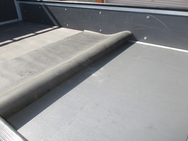 いすゞ エルフ 小型 平ボディ TKG-NHR85A(102107) 4枚目