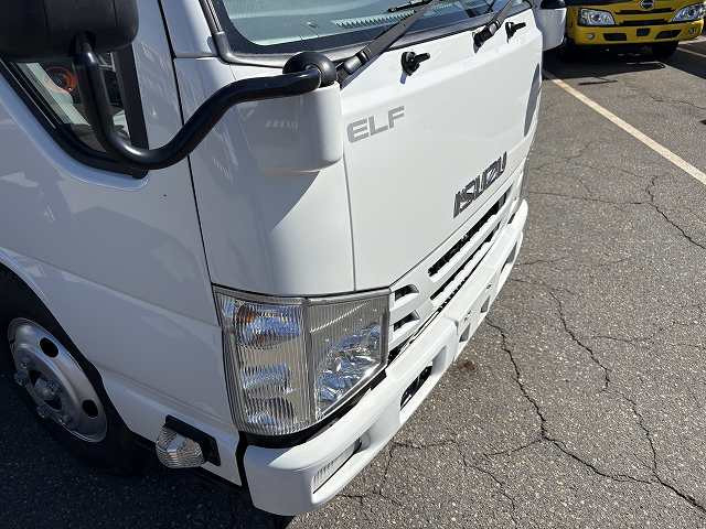 いすゞ エルフ 小型 平ボディ（クレーン付） TRG-NKR85AR(102106) 44枚目