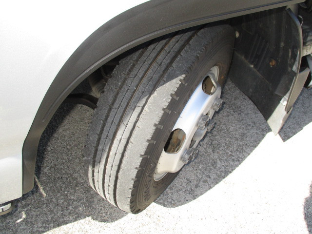 いすゞ エルフ 小型 平ボディ TKG-NHR85A(102107) 13枚目