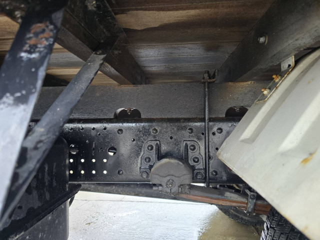 いすゞ フォワード 中型 平ボディ（クレーン付） TKG-FRR90S1(102112) 19枚目