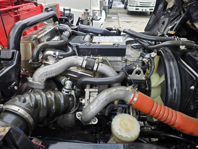 いすゞ フォワード 中型 平ボディ（クレーン付） TKG-FRR90S1(102112) 37枚目