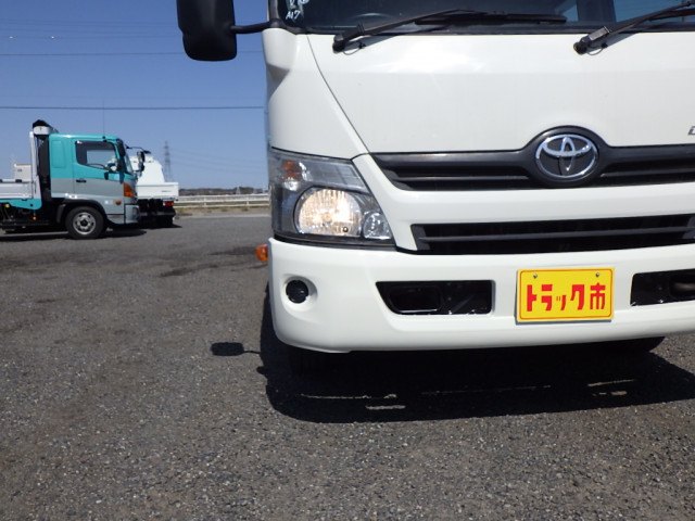 トヨタ ダイナ 小型 Wキャブ TKG-XZU710(102114) 3枚目