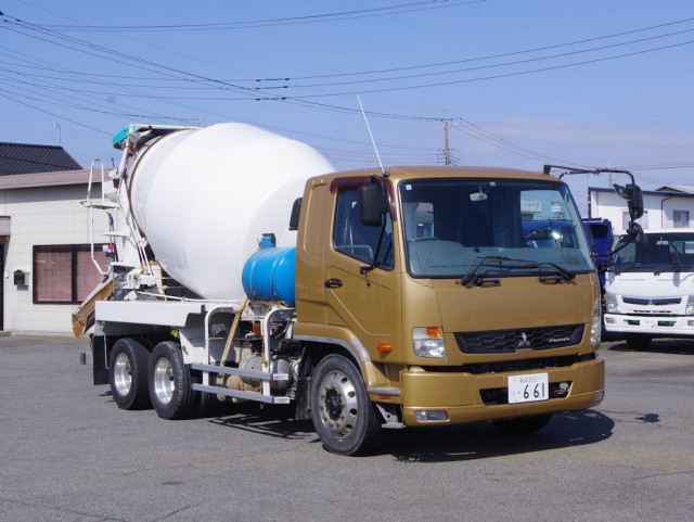 三菱ふそう ファイター 増トン ミキサー車 QDG-FQ62F(102115) 2枚目