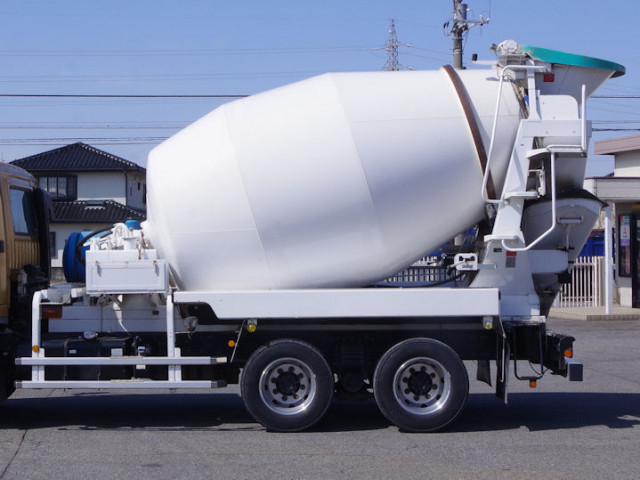 三菱ふそう ファイター 増トン ミキサー車 QDG-FQ62F(102115) 20枚目