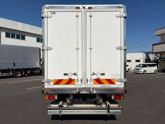 いすゞ エルフ 小型 冷蔵冷凍バン TKG-NPR85AN(102116) 11枚目