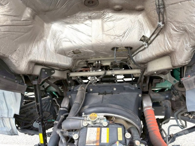 三菱ふそう ファイター 増トン ウィング QKG-FK72FZ(102117) 31枚目