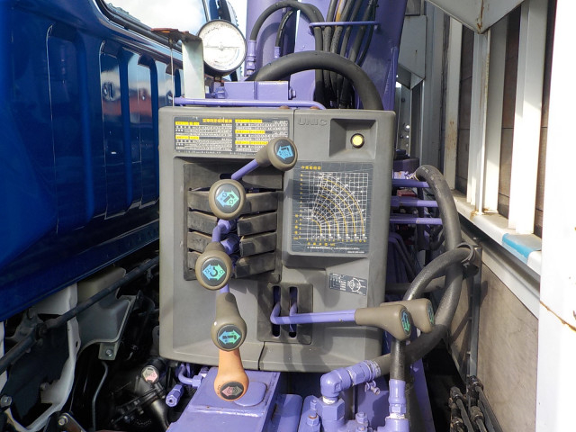 三菱ふそう キャンター 中型 平ボディ（クレーン付） TKG-FEB50(102119) 11枚目