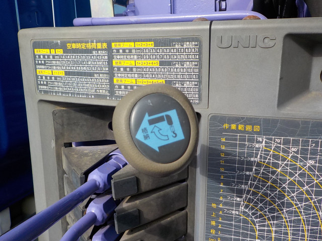 三菱ふそう キャンター 中型 平ボディ（クレーン付） TKG-FEB50(102119) 12枚目