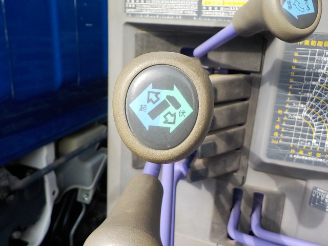 三菱ふそう キャンター 中型 平ボディ（クレーン付） TKG-FEB50(102119) 13枚目