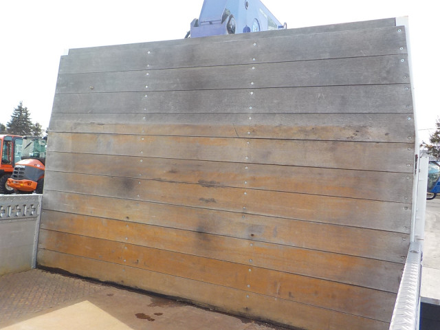 三菱ふそう キャンター 中型 平ボディ（クレーン付） TKG-FEB50(102119) 24枚目