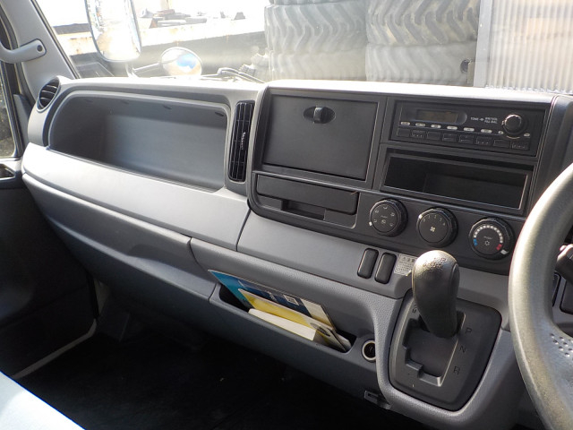 三菱ふそう キャンター 中型 平ボディ（クレーン付） TKG-FEB50(102119) 40枚目