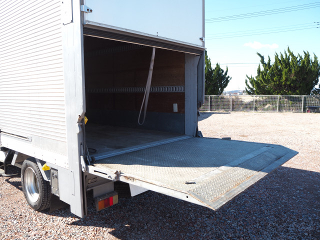 トヨタ ダイナ 小型 バン TKG-XZU675(102122) 26枚目