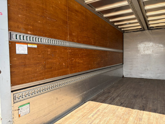 いすゞ フォワード 中型 ウィング TKG-FRR90S2(102124) 14枚目